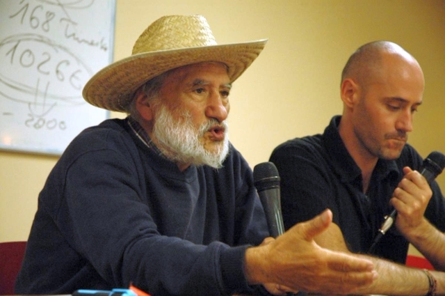 Conférence d'Hugo Blanco à Paris le 24 Septembre 2010, dirigeant historique de la gauche et du mouvement paysan péruvien.